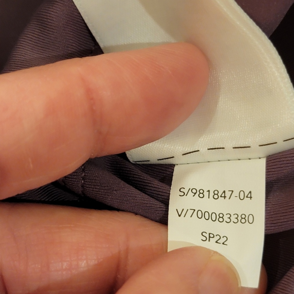 Athleta Rainer Unbrushed 7/8 Tight Size 2X Violet SuperSonic Pocket #981847 - Picture 10 of 10